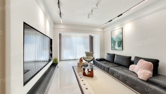 中德英伦联邦B区二手房实景图