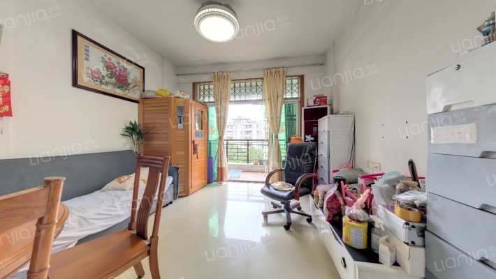 金河湾花园一期二手房实景图