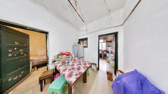 啤酒厂家属区二手房实景图