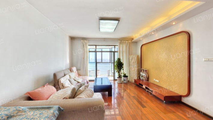 龙世家二手房实景图