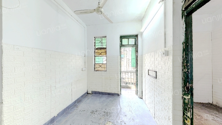 十三甫路14号大院二手房实景图