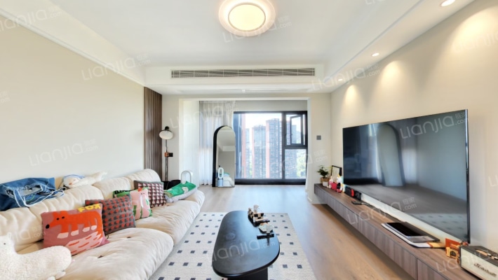 京基御景半山二手房实景图