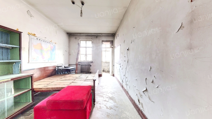 济柴九宿舍二手房实景图