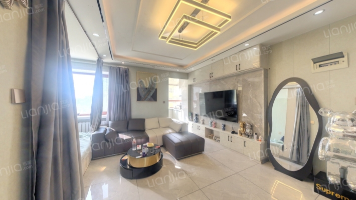 女子监狱家属楼二手房实景图