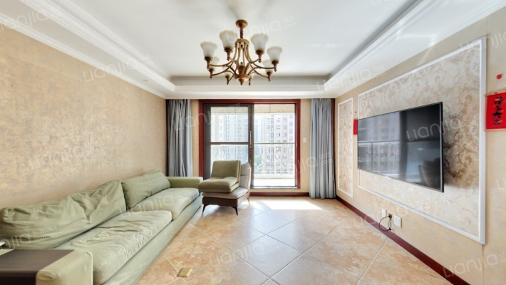 莱德绅华府二手房实景图