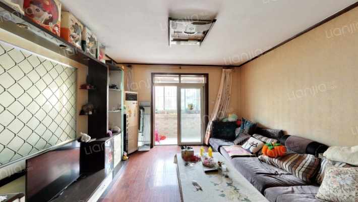 雁鸣小区二手房实景图