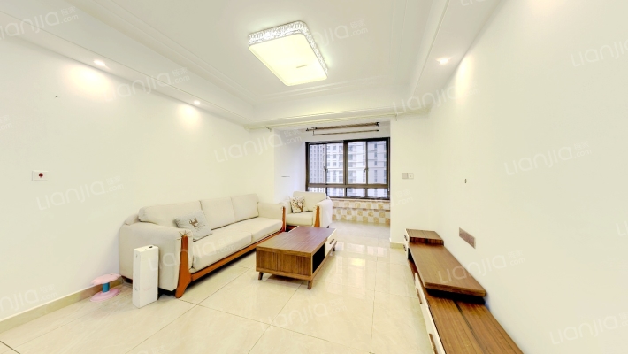 新湖明珠城聆湖苑西区二手房实景图