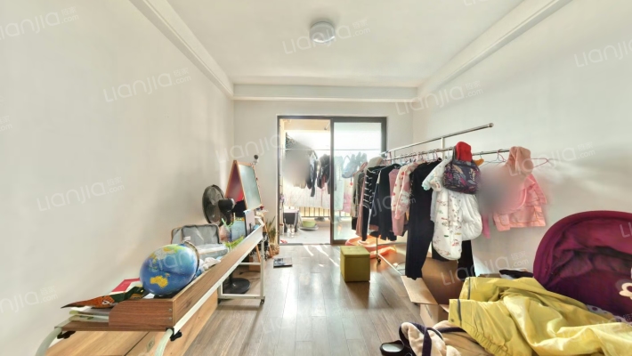 奥园誉景华庭二手房实景图