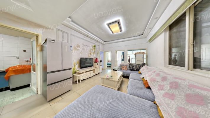 灵龙路166号二手房实景图