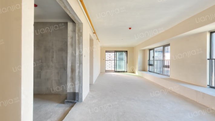 中建·鄂旅投·壹品公馆二手房实景图