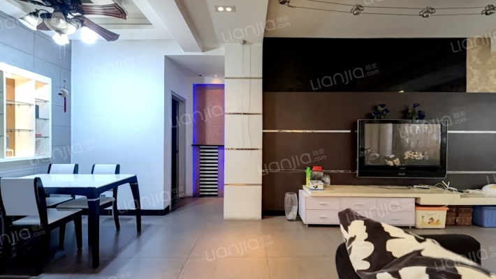 花城七中家属楼二手房实景图