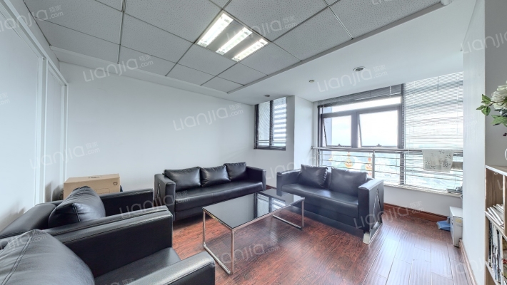 野风现代之星二手房实景图