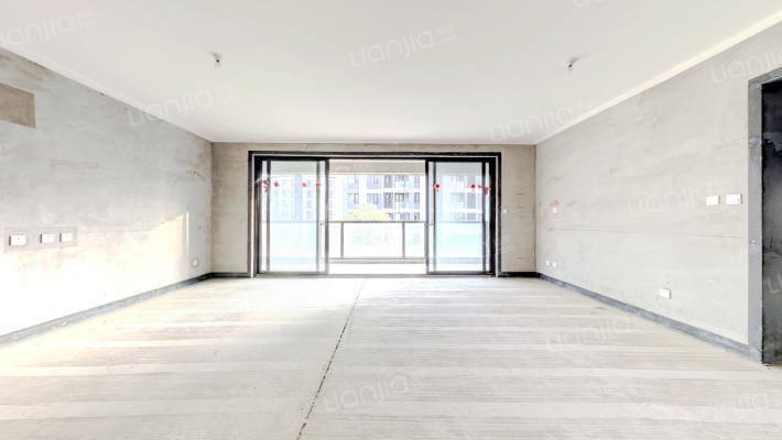 永威金域上院二手房实景图