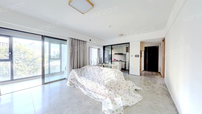 卓越旭辉江屿海二手房实景图