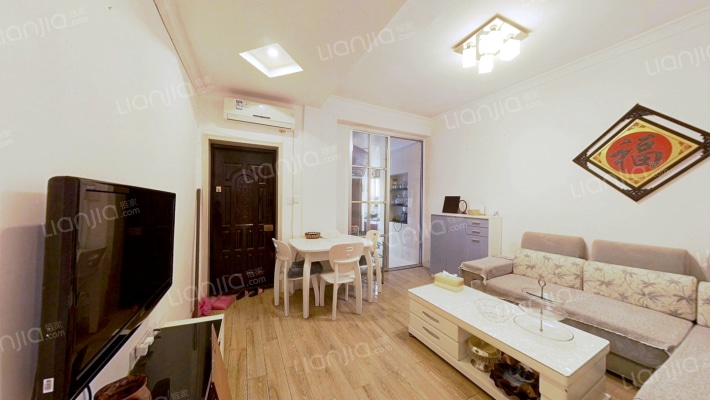 半步街二手房实景图