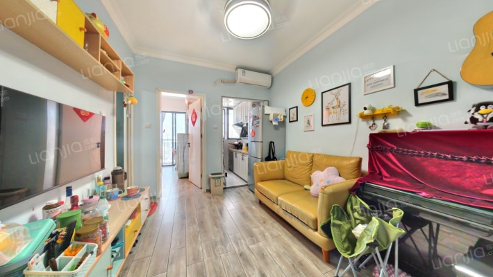 海雅缤纷城二手房实景图