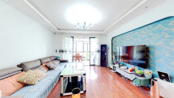 世纪城龙泉苑东区二手房实景图