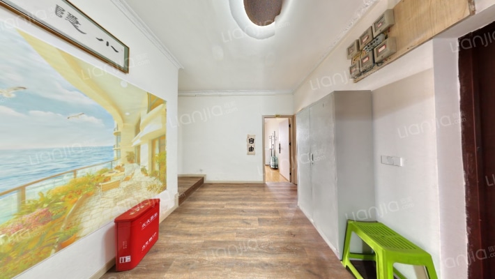 美丽蓝湾政府大楼二手房实景图