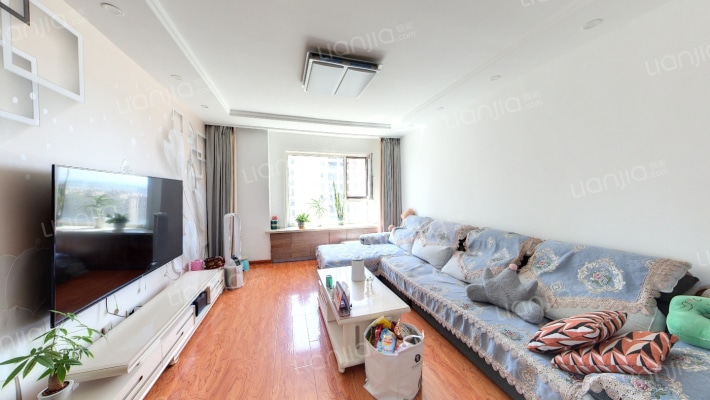 东安加州枫景二手房实景图