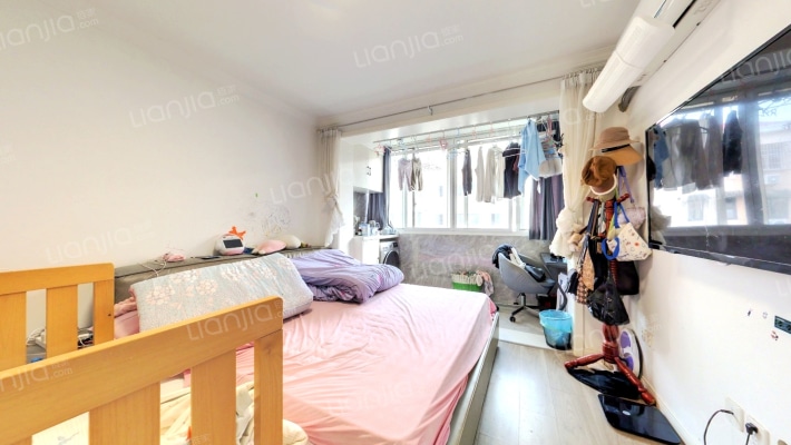 香山新村东南街坊二手房实景图