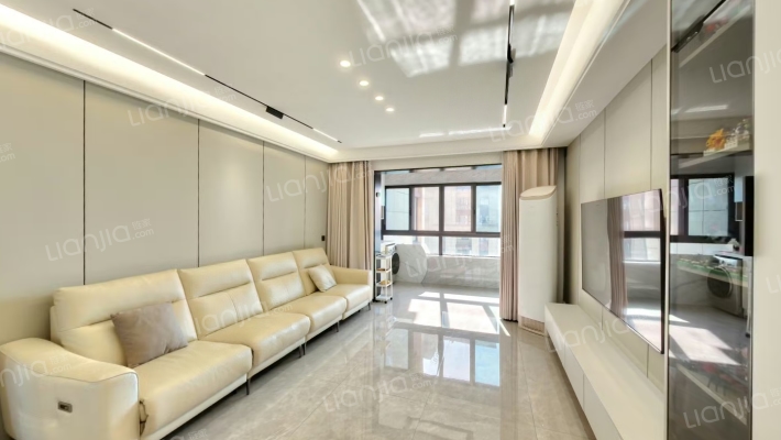 联投新安里C区二手房实景图