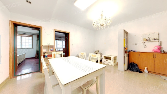 富强新苑二区二手房实景图