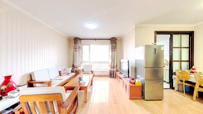 安德利迎海花园二手房实景图