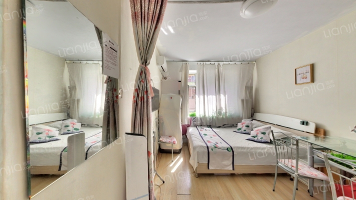 万宝街二手房实景图