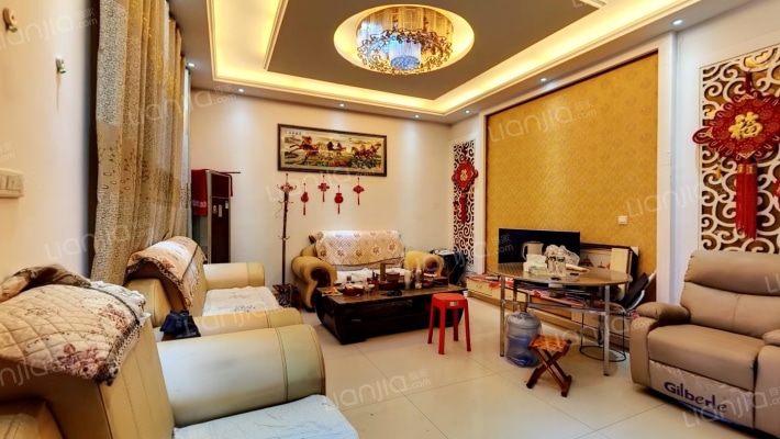 名门豪苑二手房实景图