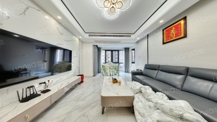 保利东郡二手房实景图