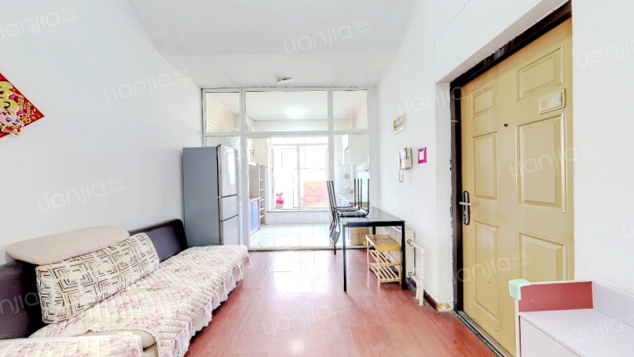 新科花园二手房实景图