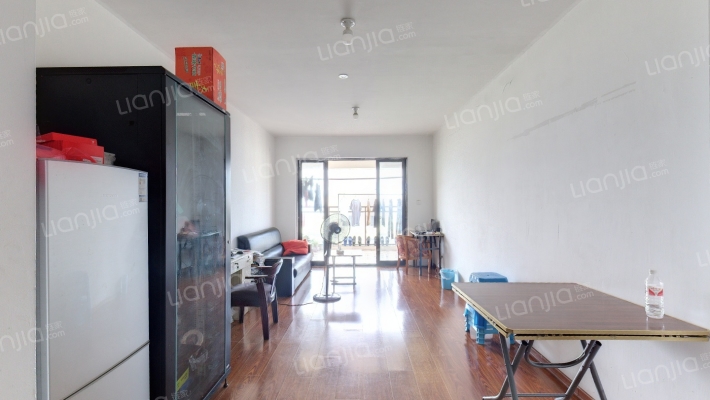 新周家园二手房实景图