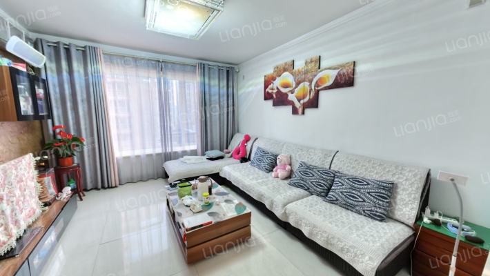 特别特花园二手房实景图