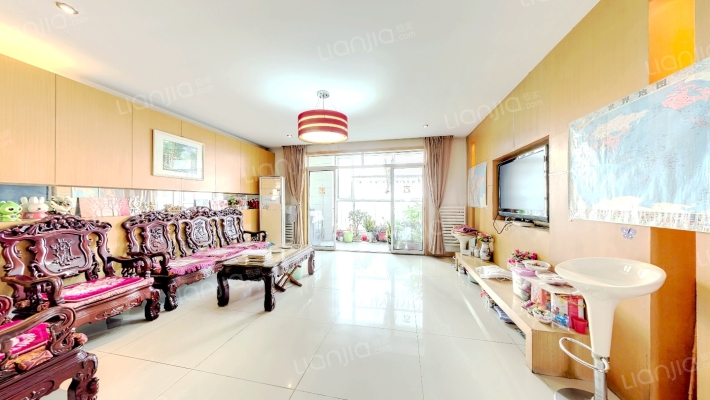 山东省济南商贸学校宿舍二手房实景图