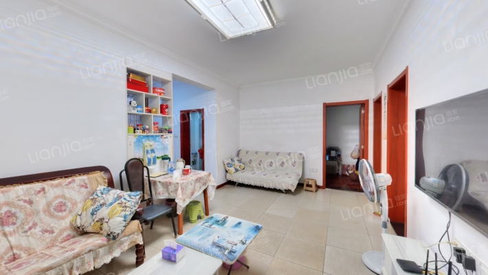 手表厂宿舍楼二手房实景图