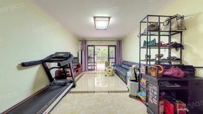 华鸿水云四季二手房实景图