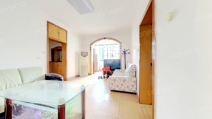 新中路64号二手房实景图