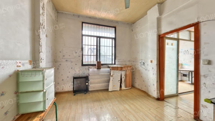 解放大道134号二手房实景图