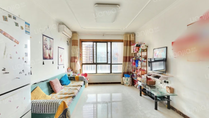 朗悦公园道1号南苑二手房实景图