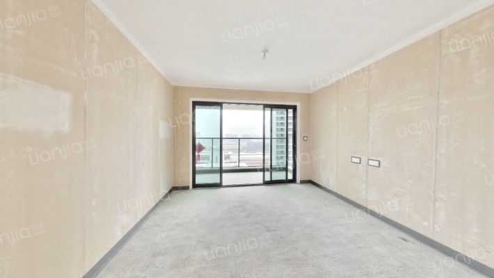 三一云谷二期二手房实景图