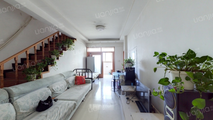 卧龙园二手房实景图