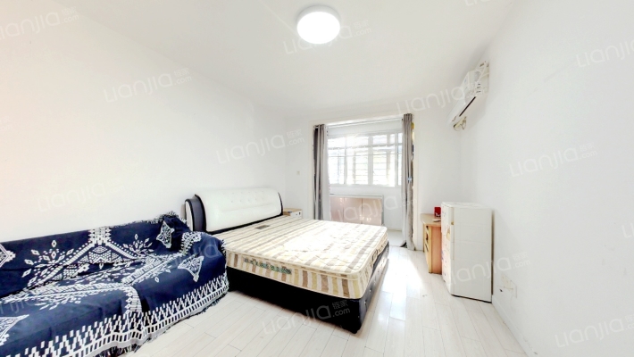 上外中山大楼二手房实景图