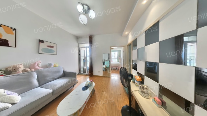 颐和丽晶二手房实景图