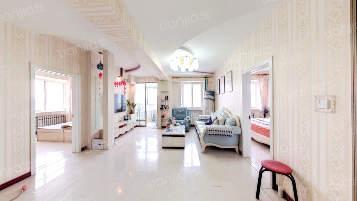 鲲鹏小区二手房实景图