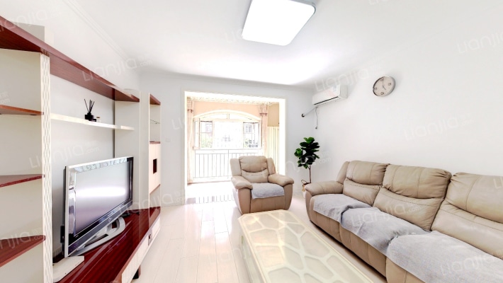 东方华庭二手房实景图