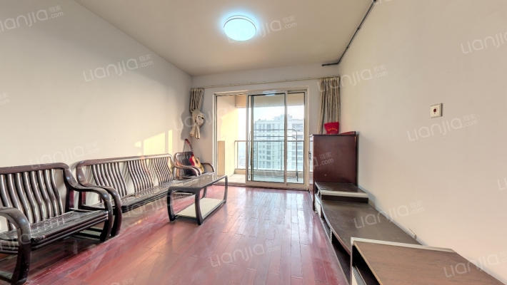 新湖明珠城聆湖苑东区二手房实景图