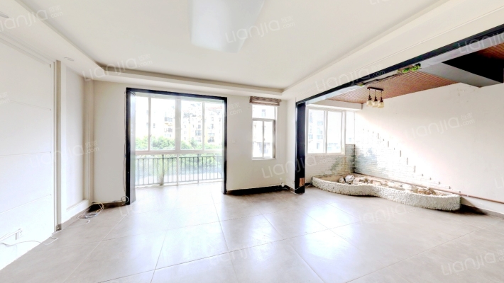 玫瑰湾小区二手房实景图