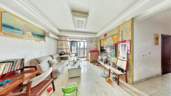 龙华一品二手房实景图