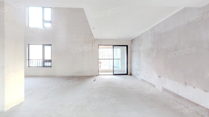 龙湖观宸二手房实景图