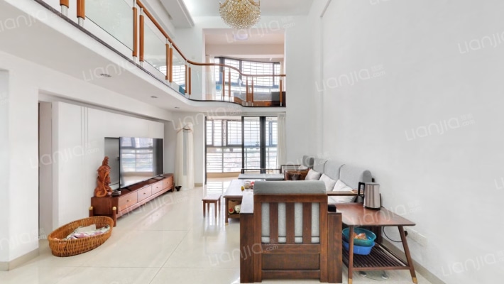 海湾华庭二手房实景图